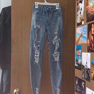 American Eagle High Rise Jeans